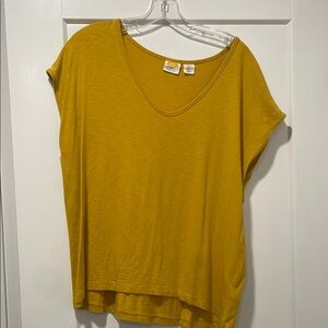 Women's Mustard Top